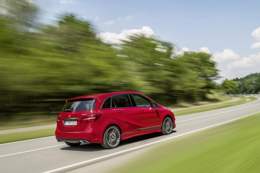  Mercedes-Benz B250 4Matic AMG Line 2014 года  (фото 15 из 30)